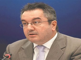 Μόσιαλος – Καθησυχάζει για την “Florona”. «Δεν υπάρχει κανένας λόγος πανικού»