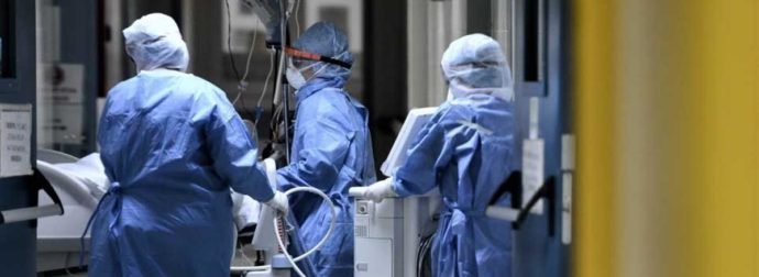 Κορονοϊός – Στο «κόκκινο» για ακόμη μία μέρα με 17.633 κρούσματα – 61 νεκροί και 626 διασωληνωμένοι