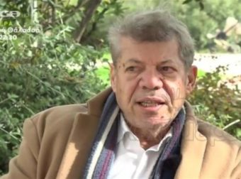 “Κόλαφος” ο Βαγγέλης Κονιτόπουλος: «Δεν φοράω μάσκα, δε νομίζω ότι με προφυλάσσει»
