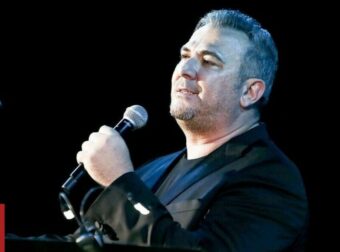 Αντώνης Ρέμος: Το μήνυμα που έλαβε από την κόρη του κατά τη διάρκεια του live