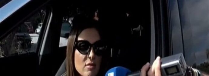 «Μιλήσαμε με τον Σπύρο και…» – Η Σταματίνα Τσιμτσιλή “έσπασε” τη σιωπή της για τον δημόσιο τσακωμό της με τον Μπιμπίλα