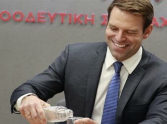 Αμετακίνητος ο Στέφανος Κασσελάκης: «Έχουν ξεπεραστεί κάποια όρια – Αντίπαλός μας είναι η κυβέρνηση της ΝΔ και ο Μητσοτάκης»