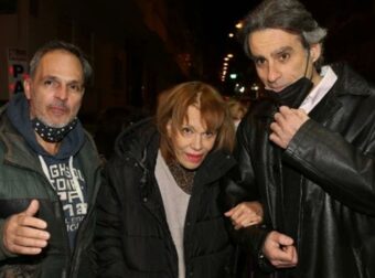 Συγκλονισμένος ο χώρος του θεάτρου με τον θάνατο της Μαίρης Χρονοπούλου – Το αντίο στη μεγάλη σταρ