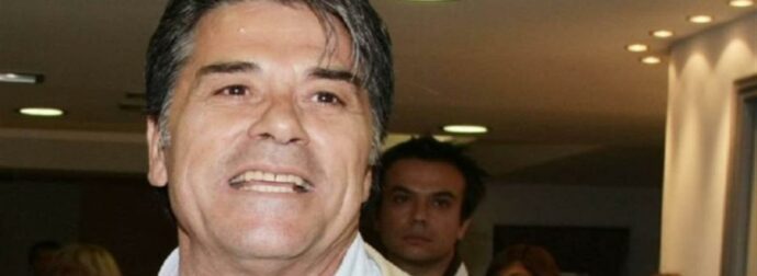 Τρομάξαμε να τον αναγνωρίσουμε: Η πρώτη δημόσια εμφάνιση του Πάνου Μιχαλόπουλου μετά από 12 χρόνια – Πώς είναι σήμερα ο ηθοποιός