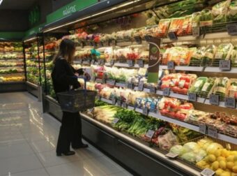 Ακρίβεια-σούπερ μάρκετ: Έρχονται ειδικά ταμπελάκια στα ράφια για προϊόντα με μειωμένες τιμές – Τι θα γίνει με φέτα και ελαιόλαδο (video)