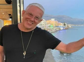 Είπε όσα διστάζουμε να πούμε ο Τάσος Δούσης: «Πετáνε τον κόσμo από τα σπίτια τους και κοιμόμαστε όρθιοι»