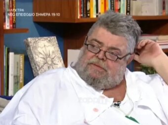 Χαμός στον αέρα του «Στούντιο 4»! Σταμάτης Κραουνάκης: «Κάνε με να κ@υ…ω»