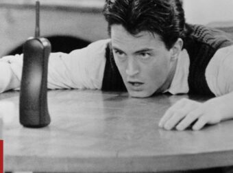 Τα Φιλαράκια: Οι 10 αξέχαστες σκηνές με τον Chandler Bing