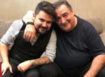 Βαφτισιμιός Βασίλη Καρρά: «Κλαίω για τον νονό μου, που με στήριζε και μου έδινε απλόχερα αγάπη»
