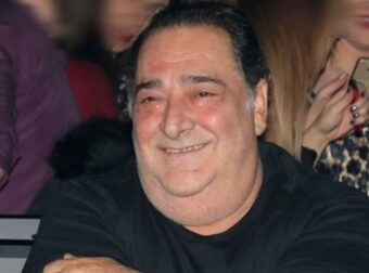 Βασίλης Καρράς: Τσακίζει κόκαλα η ανάρτηση της κόρης του, Ειρήνης – Η φωτογραφία στην αγκαλιά του από το γάμο της
