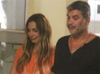 Δεκάδες τα φαγητά στο σπίτι της Δέσποινας Βανδή – Έκανε ρεβεγιόν με τον Βασίλη Μπισμπίκη και φίλους τους (Βίντεο)
