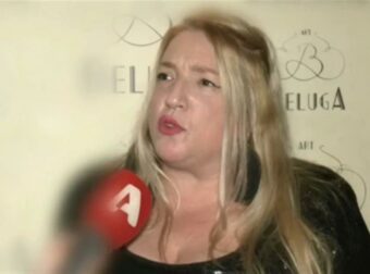 «Λένε τέρατα για τον άνδρα μου! Ότι είναι Αλβανός κρατούμενος ή…» – Ξέσπασε η Ερασμία Μάνου για τον Βασίλη Δημάκη
