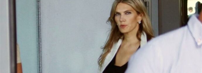 Εύα Καϊλή: Στην Αθήνα για την αλλαγή του χρόνου με την κόρη της χωρίς τον Τζιόρτζι – Το ειρωνικό βέλγικο δημοσίευμα για τις “διακοπές” τους