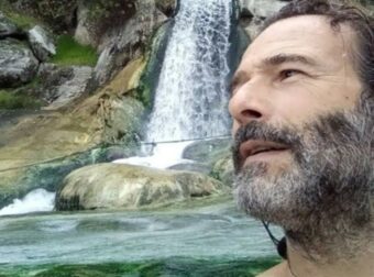 Θανάσης Ευθυμιάδης: «Μετονομάσαμε το φυσιολογικό σε εναλλακτικό και το αφύσικο σε φυσικό. Δεν υπάρχει πλέον η λέξη έρωτας, αλλά μόνο η λέξη σ@ξ» (photo)
