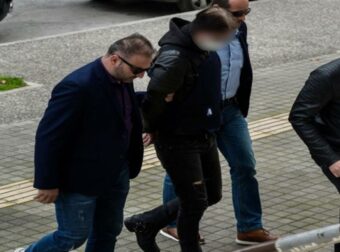 Έγκλημα στην Θεσσαλονίκη: Προφυλακιστέος ο 44χρονος Νορβηγός που σκότωσε τον αστυνομικό – Τι ισχυρίστηκε στην απολογία του