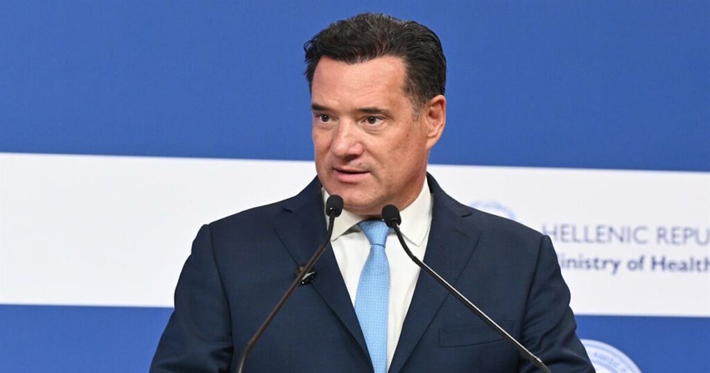 Γεωργιάδης σε δημοσιογράφο: «Μήπως έχετε πάρει κάνα μπάφο πριν βγείτε στην εκπομπή;»