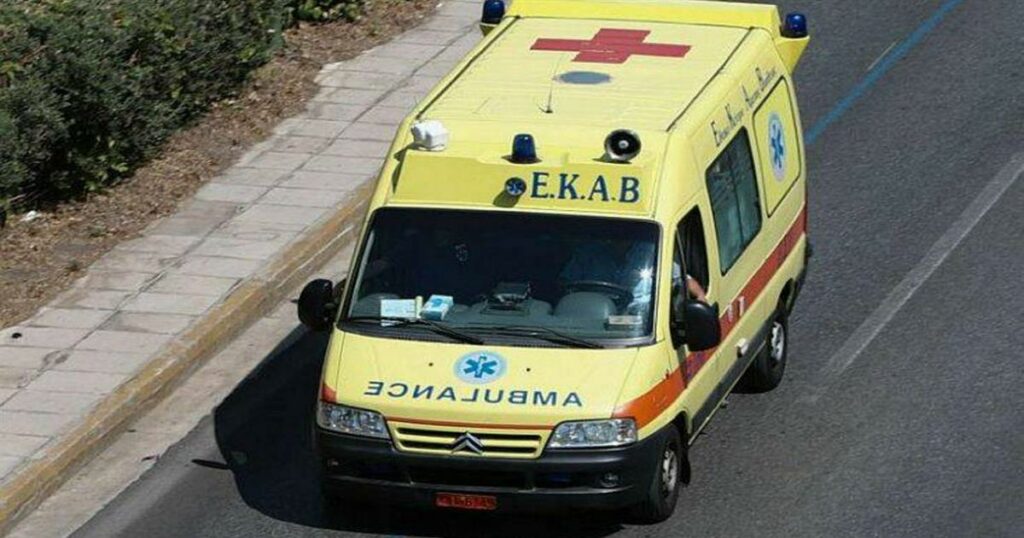 Άγρια συμπλοκή μεταξύ ανηλίκων στη Θεσσαλονίκη – Στο νοσοκομείο 13χρονη μετά από χτύπημα