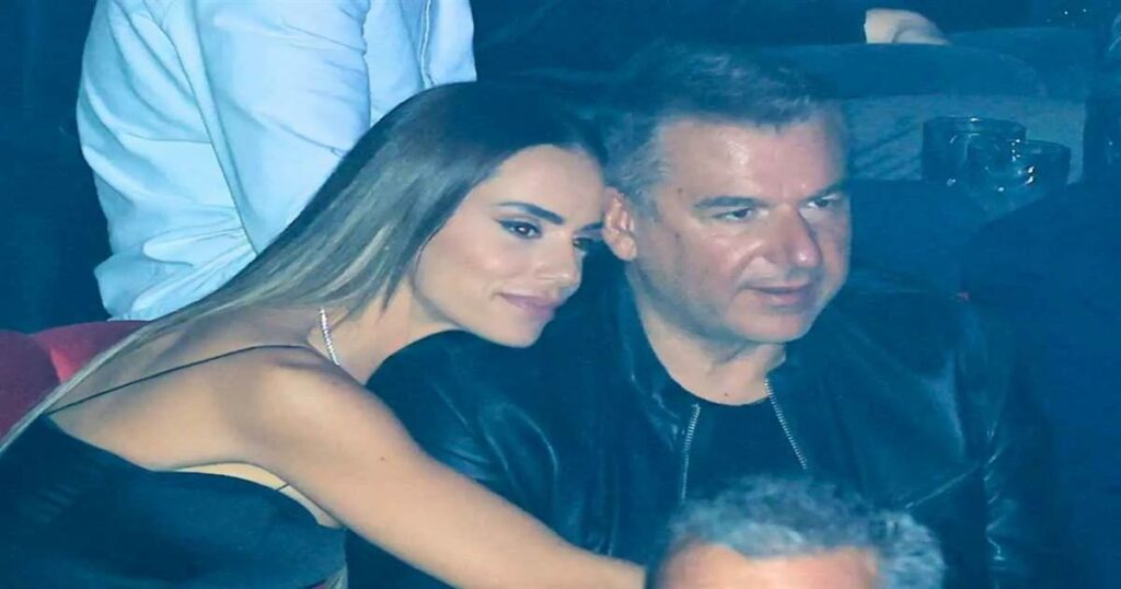 Μαρία Αντωνά: Η ερωτiκή εξομολόγηση για τον Γιώργο Λιάγκα – «Στην αγκαλιά του βρίσκω το καταφύγιό μου»