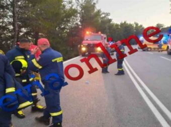 ΕΚΤΑΚΤΟ – Σοκαριστικό τροχαίο: Αυτοκίνητο έπεσε σε γκρεμό 30 μέτρων – Απεγκλωβίζονται βρέφος 19 μηνών και η 65χρονη γιαγιά του (video)